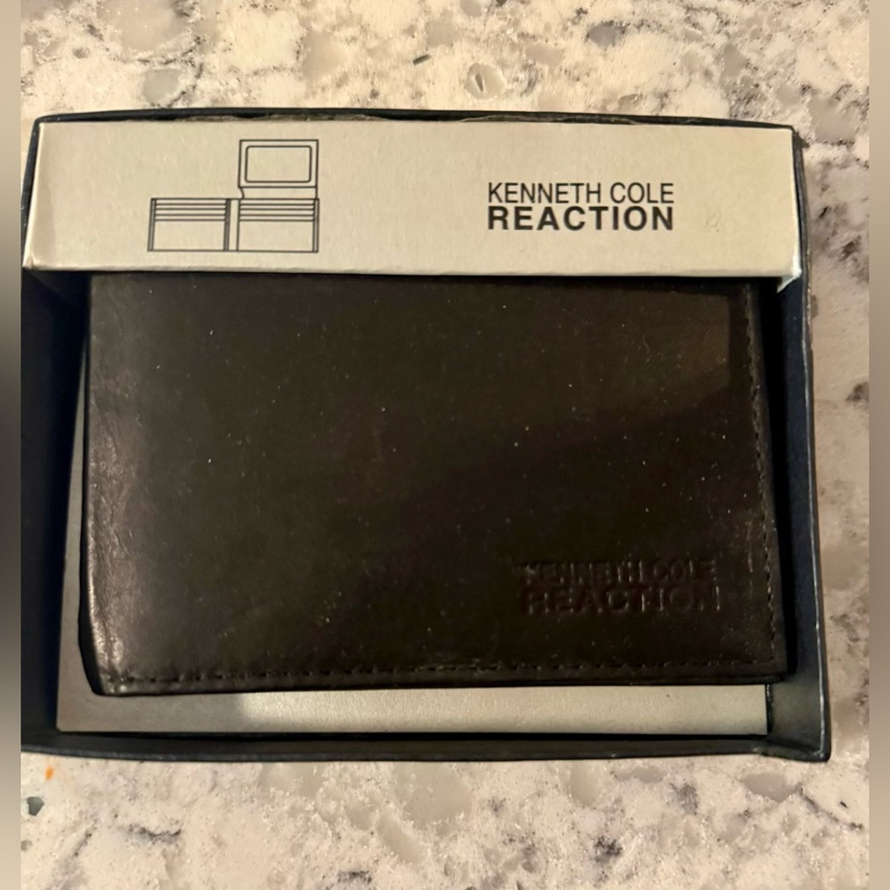 Kenneth Cole Wallet